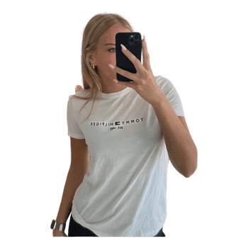 White Tommy Hilfiger t-shirt