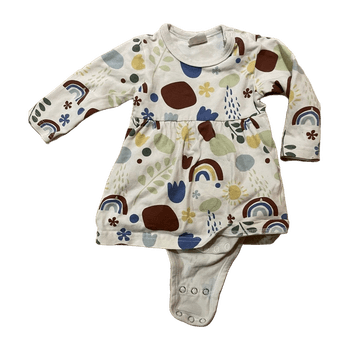 Nobranded kids' clothing