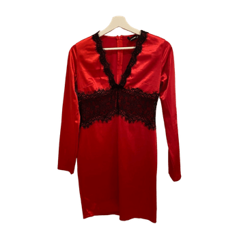 Prettylittlething dress