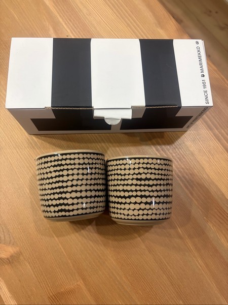 2 kpl Marimekko Oiva Siirtolapuutarha muki