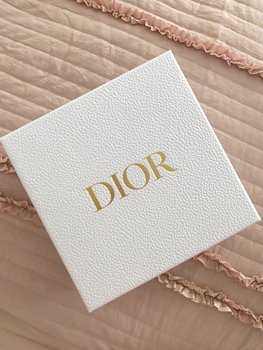 Dior box