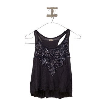 Hollister top