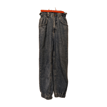 Korean boutique, no brand jeans