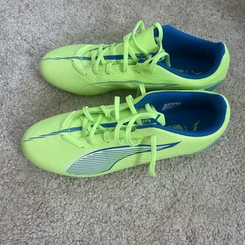 Puma Ultra - jalkapallokengät kokoa 46