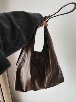 Brown hobo bag 📍greitas išsiuntimas