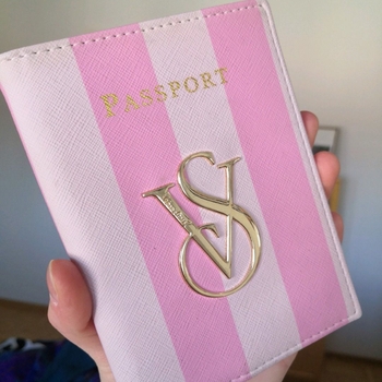 Victoria’s secret accessory