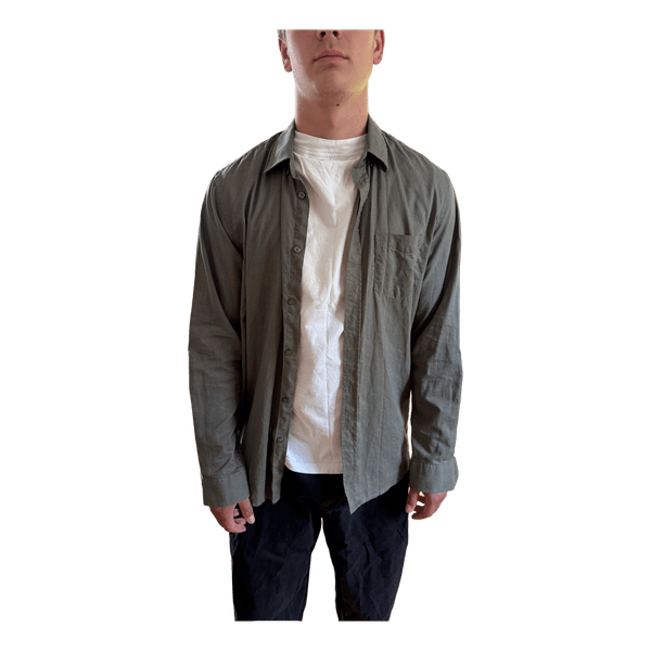 Green long sleeve shirt