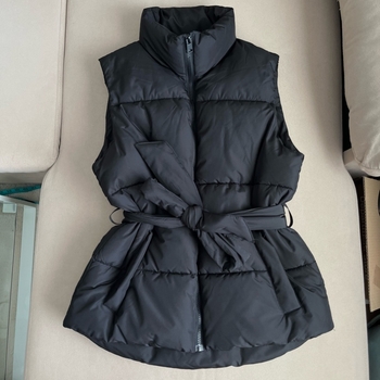 Black puffer vest