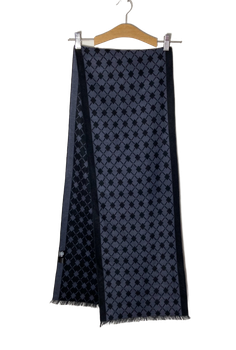 Pierre Cardin silkkihuivi