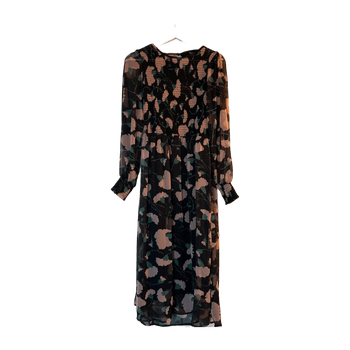 Sister point dress