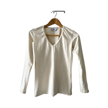 Long sleeve v-neck top