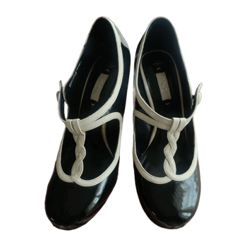 Next heels
