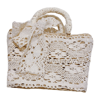 Woven straw handbag with lace bow