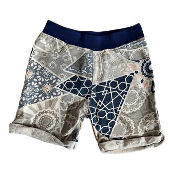 Guess patterned shorts