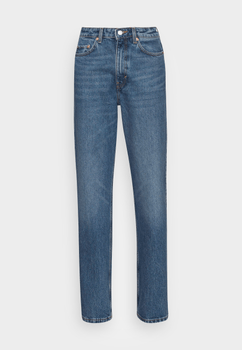 Straight leg jeans