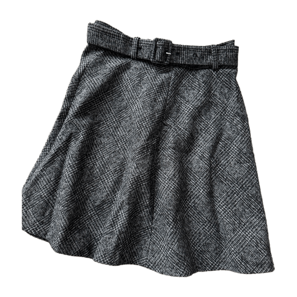 Vyöllinen hame