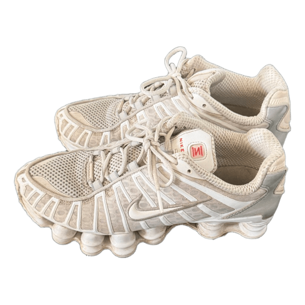 Hvide Nike Shox sneakers