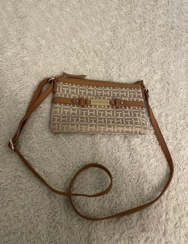 Tommy Hilfiger shoulder bag