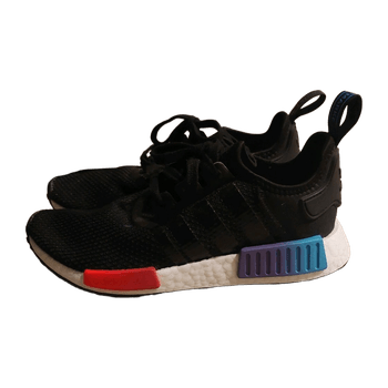 Adidas sports shoes