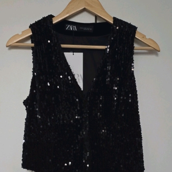 Zara top