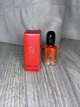 Giorgio Armani Si Passione