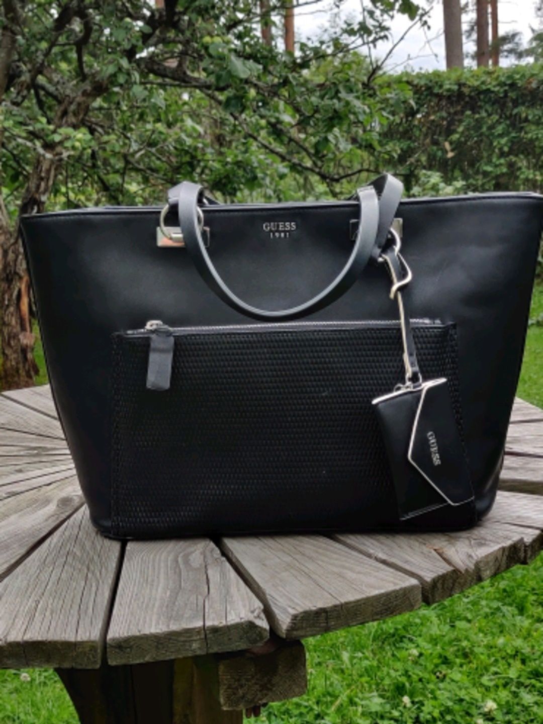 Guess bag