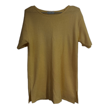 Yellow knitted short-sleeve top