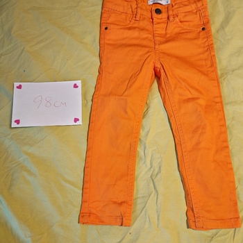 2kpl farkkuja koko 98cm