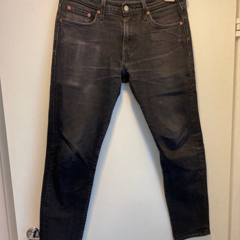 Levi’s jeans