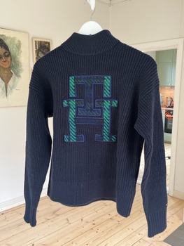 Tommy Hilfiger neule koko xs