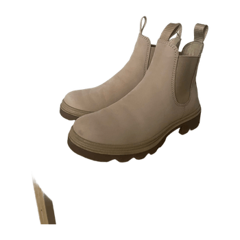 Ecco boots