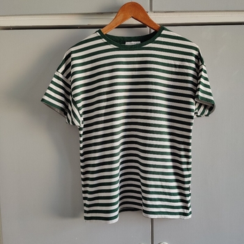 Riva clothing Viiru t-paita