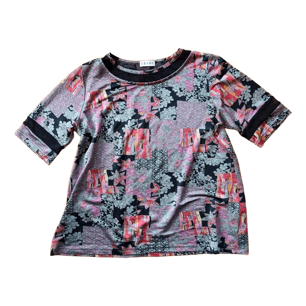 Japanese style floral patterned short sleeve top