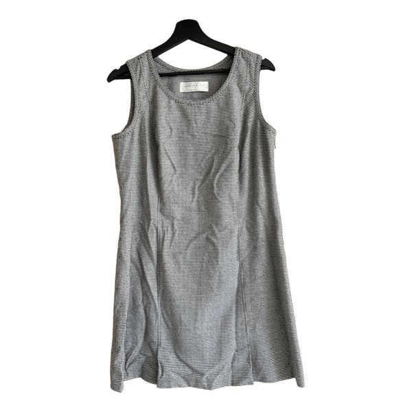 Grey patterned mini dress