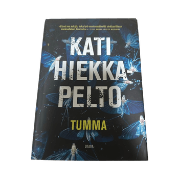 Kati Hiekkapelto Tumma