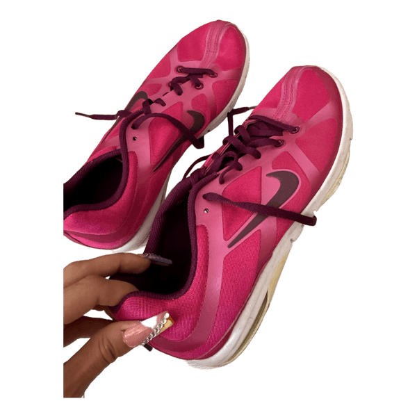 Nike pink sneakers