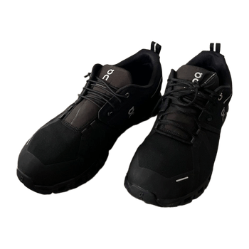 Onr cloud sports shoes