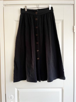 Kaiko button skirt
