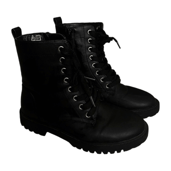 My wear boots