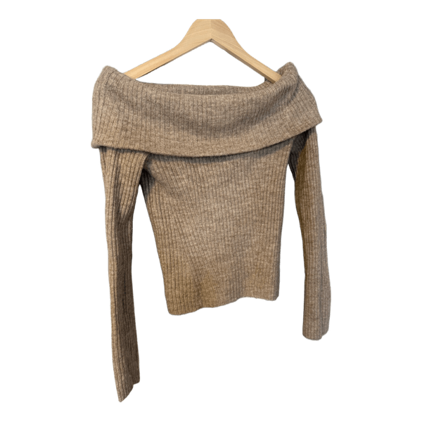 H&m Beige off-shoulder sweater
