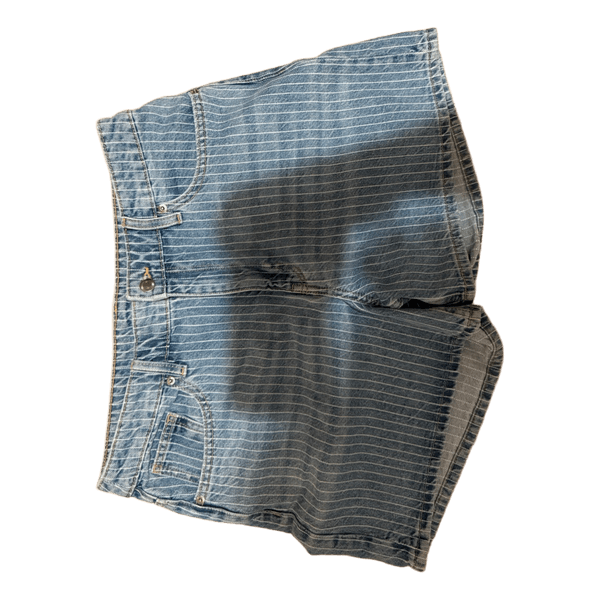 Blå denimshorts med striber