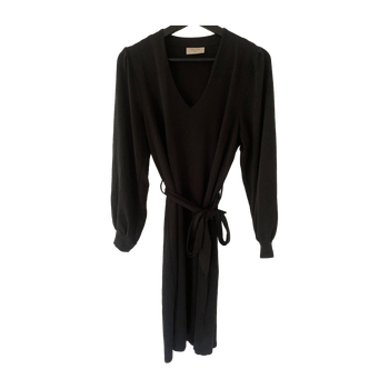 Free / quent dress