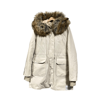 Calvin Klein untuvatakki / talviparkka