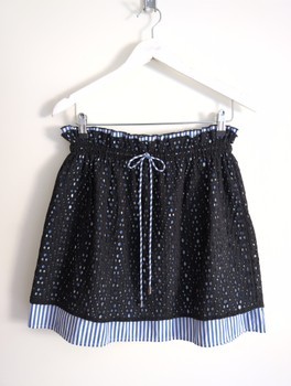 Zara broderie skirt