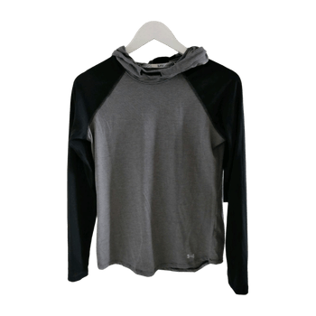 Under armour sportswear