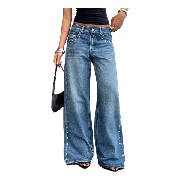 Blå denimjeans med nitter