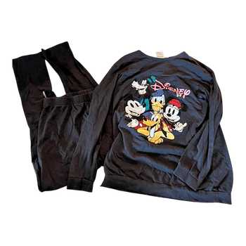 Disney yöasu