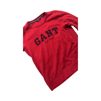 Red GANT sweatshirt