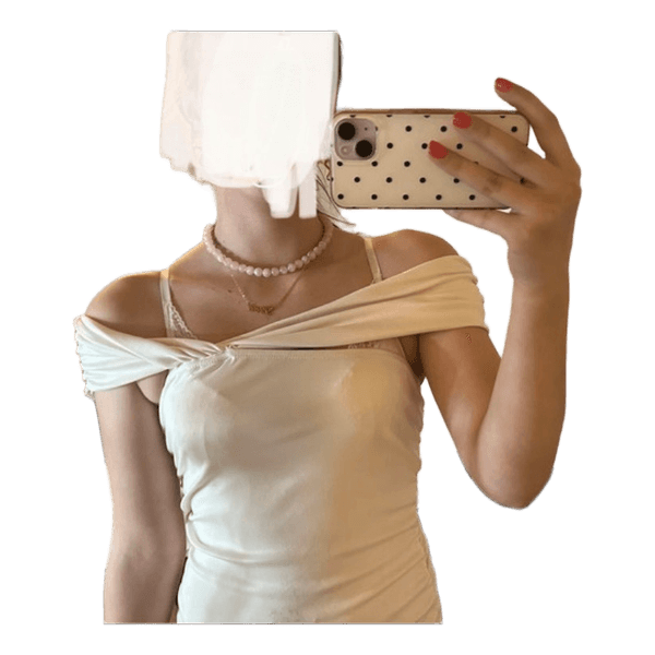 Cremehvid off-shoulder top