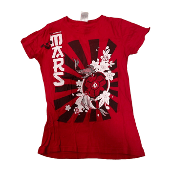 Hot topic top